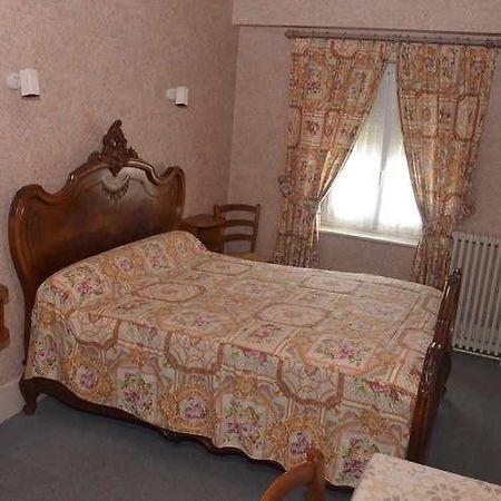 Hotel Du Commerce Pont-de-Vaux Zewnętrze zdjęcie
