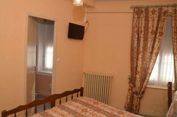 Hotel Du Commerce Pont-de-Vaux Zewnętrze zdjęcie